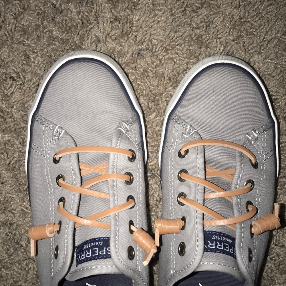 sperry sneakers